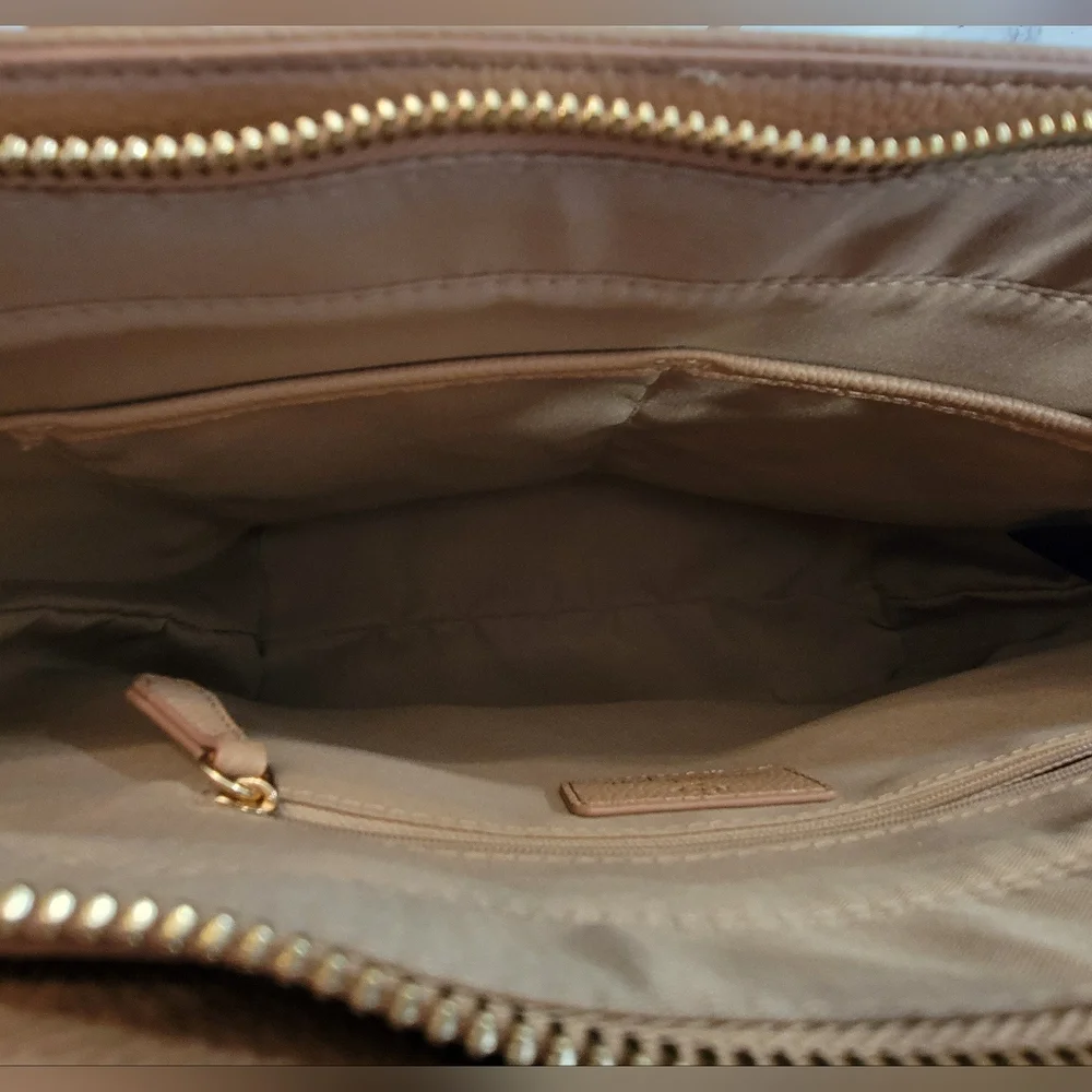 Nanette Lepore Faux Leather Hand Bag - Picture 6 of 6